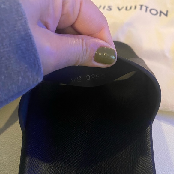 Authentic LV Waterfront Mules - Picture 8 of 8